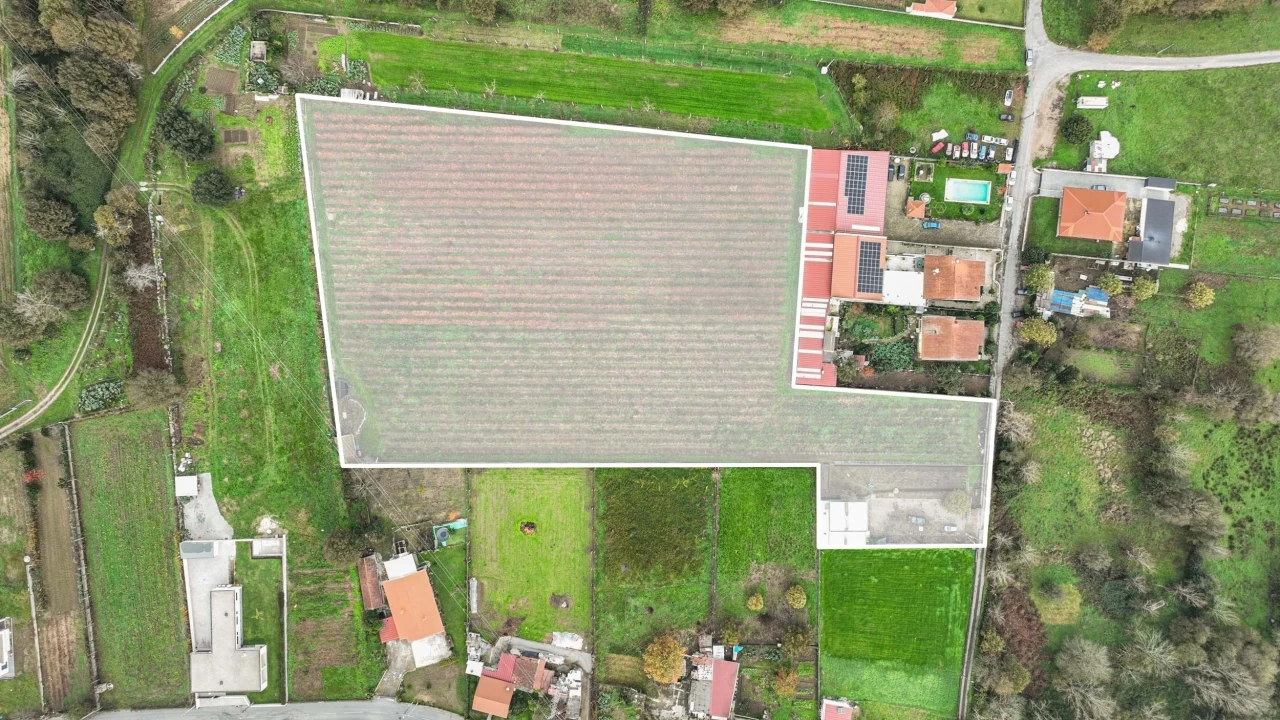 Quinta T0 para Venda em Turiz Foto 8