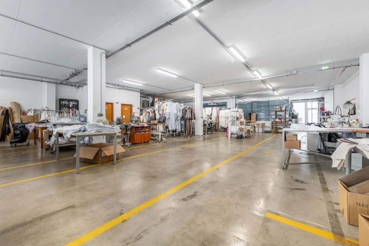 Armazém para Venda em Ferreiros e Gondizalves Foto 5