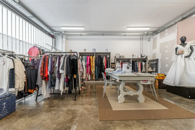 Armazém para Venda em Ferreiros e Gondizalves Foto 9