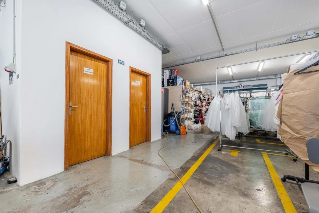 Armazém para Venda em Ferreiros e Gondizalves Foto 8