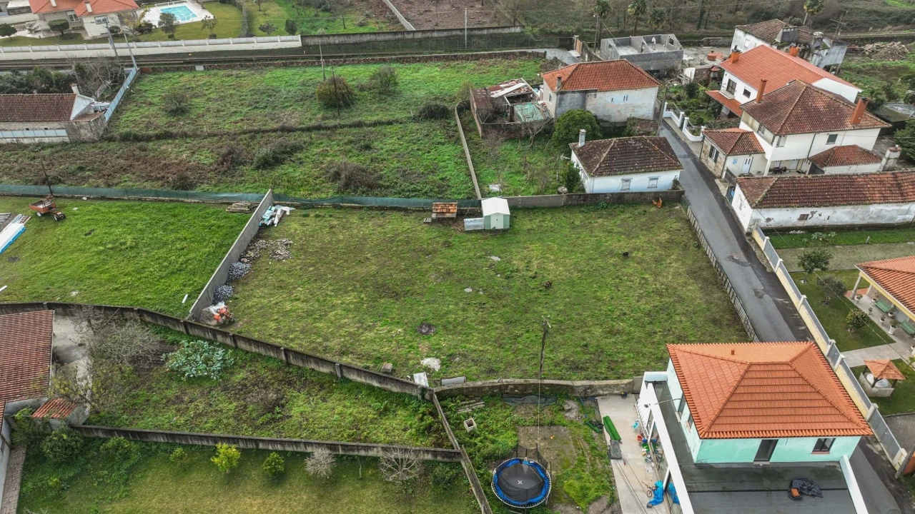 Terreno para Venda em Barroselas e Carvoeiro Foto 8