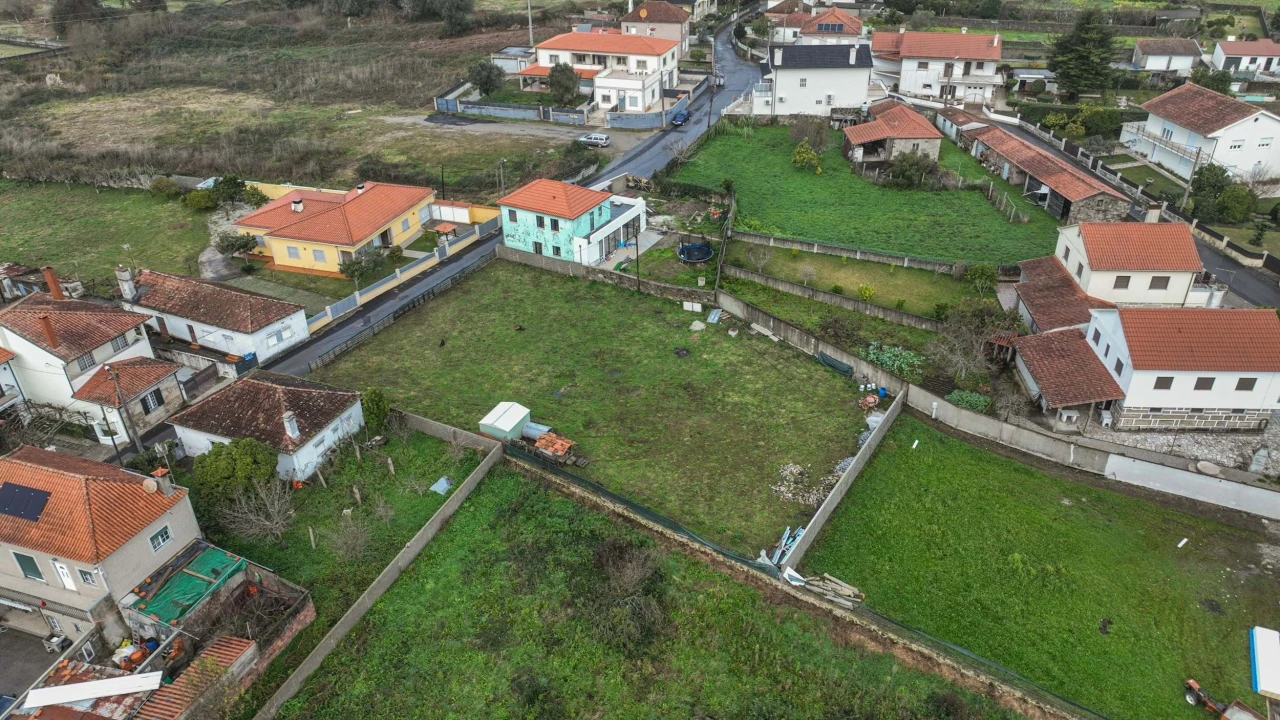 Terreno para Venda em Barroselas e Carvoeiro Foto 5