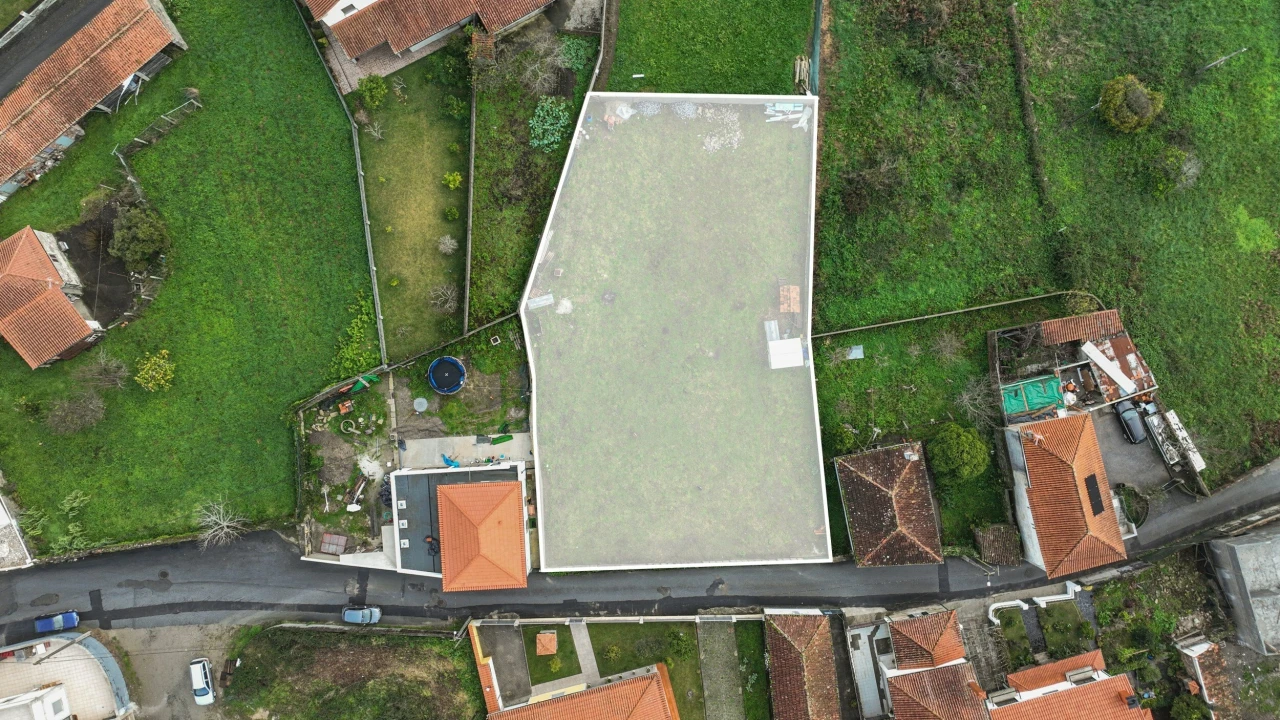 Terreno para Venda em Barroselas e Carvoeiro Foto 1