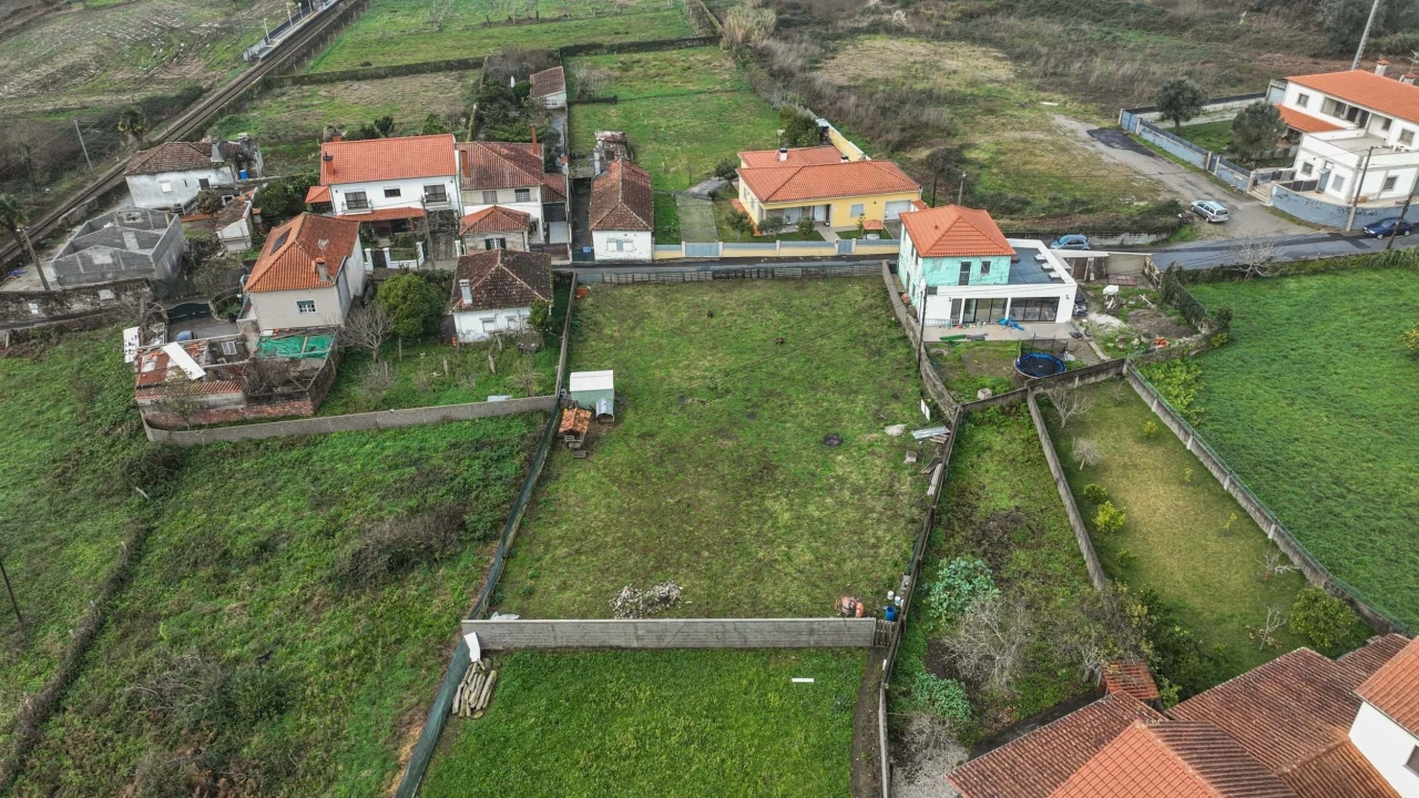 Terreno para Venda em Barroselas e Carvoeiro Foto 6