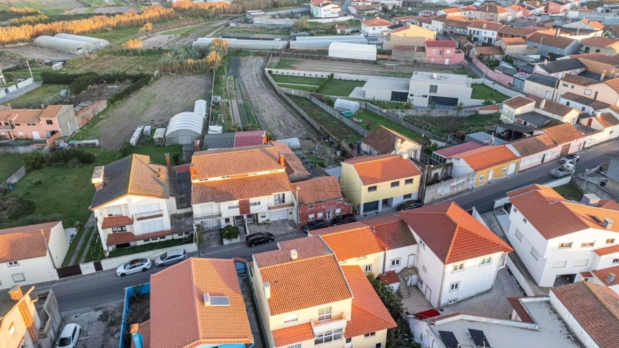 Moradia T5 para Venda em Aguçadoura e Navais Foto 4