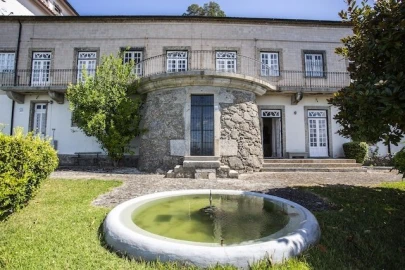 Moradia T9 para Venda em Nogueiró e Tenões