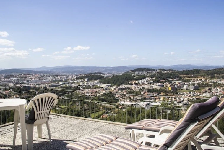 Moradia T9 para Venda em Nogueiró e Tenões Foto 10