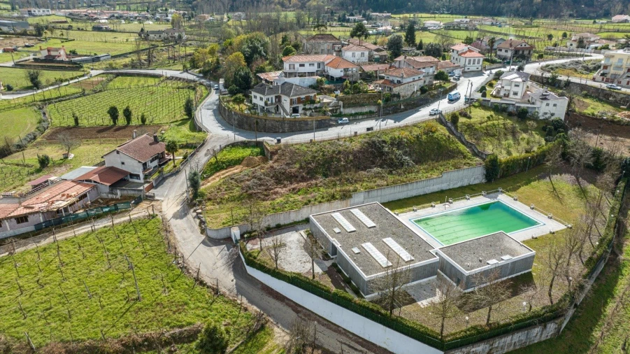 Terreno para Venda em Cabreiros e Passos (São Julião) Foto 2