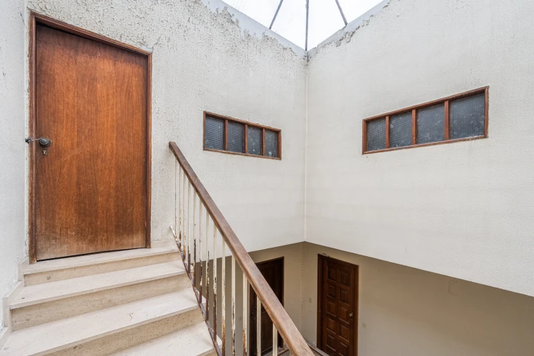 Apartamento T0 para Venda em Santa Maria Maior Foto 4