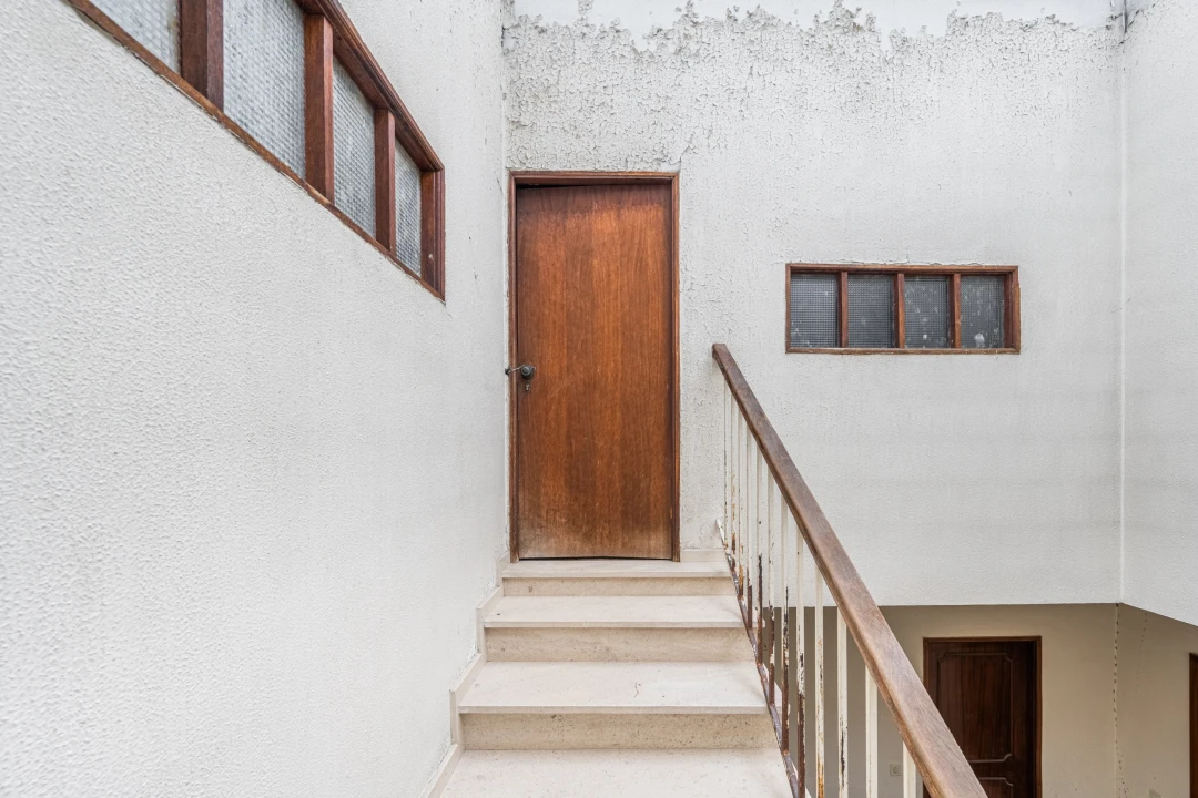 Apartamento T0 para Venda em Santa Maria Maior Foto 8