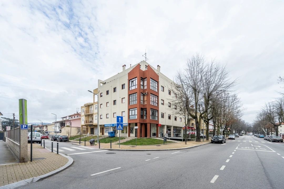 Apartamento T0 para Venda em Santa Maria Maior Foto 14