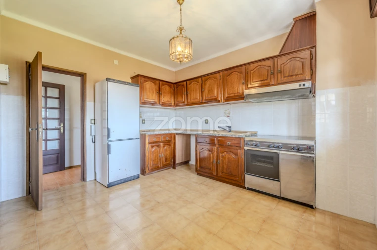 Moradia T5 para Venda em Ardegão, Freixo e Mato Foto 3