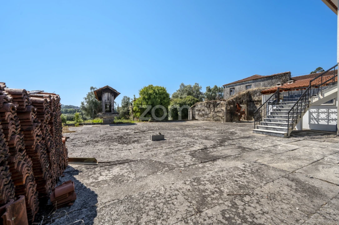 Moradia T5 para Venda em Ardegão, Freixo e Mato Foto 22