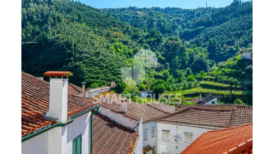 Moradia T4 para Venda em Benfeita Foto 35