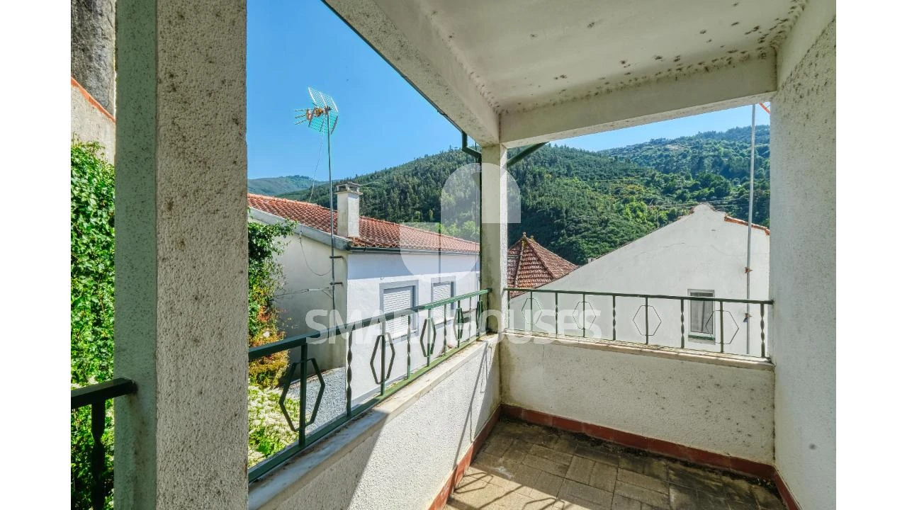 Moradia T4 para Venda em Benfeita Foto 33