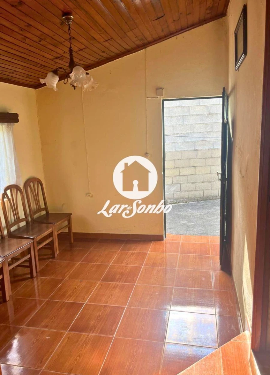 Moradia T2 para Venda em Alvito (São Pedro e São Martinho) e Couto Foto 6