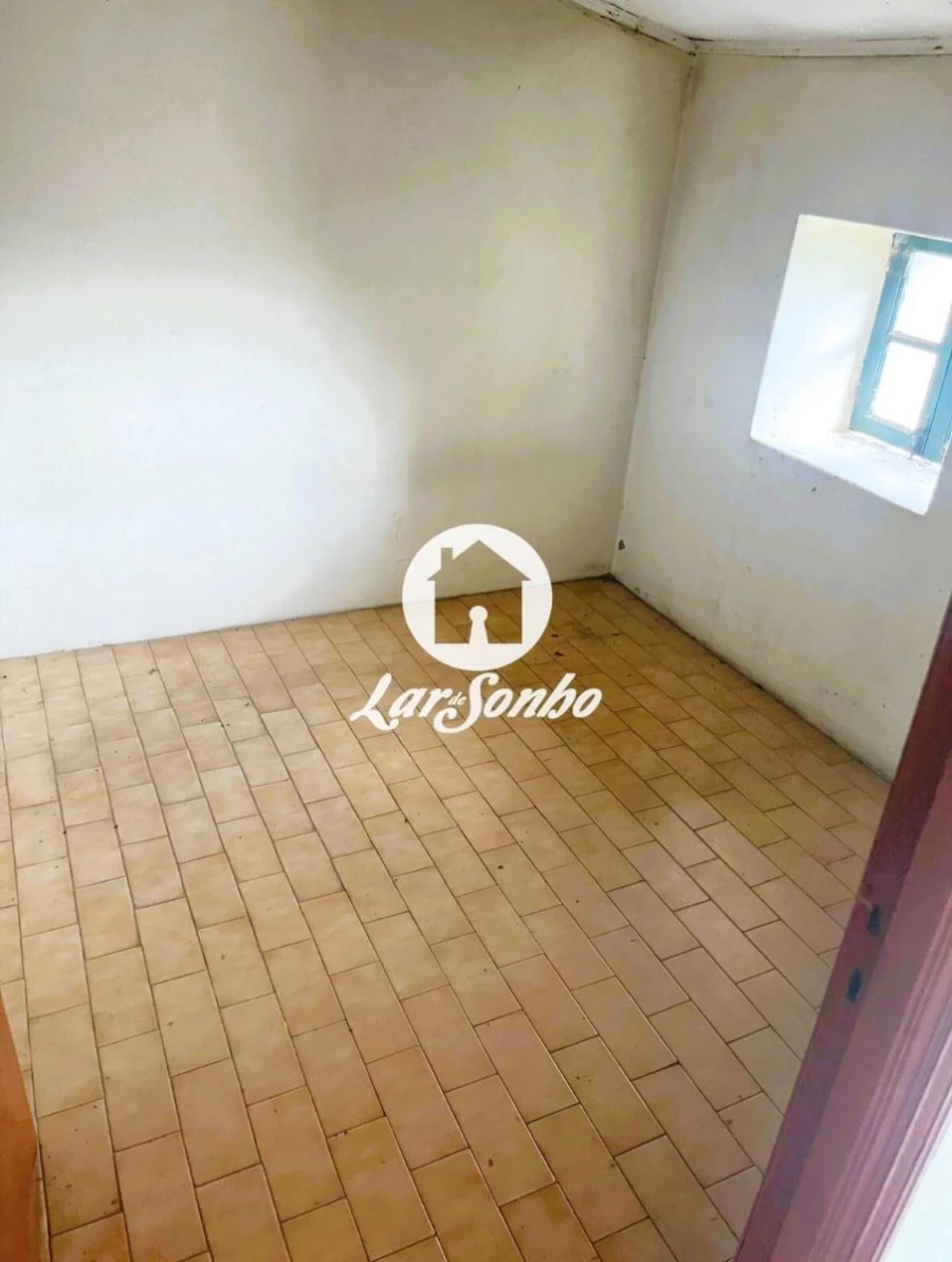 Moradia T2 para Venda em Alvito (São Pedro e São Martinho) e Couto Foto 9