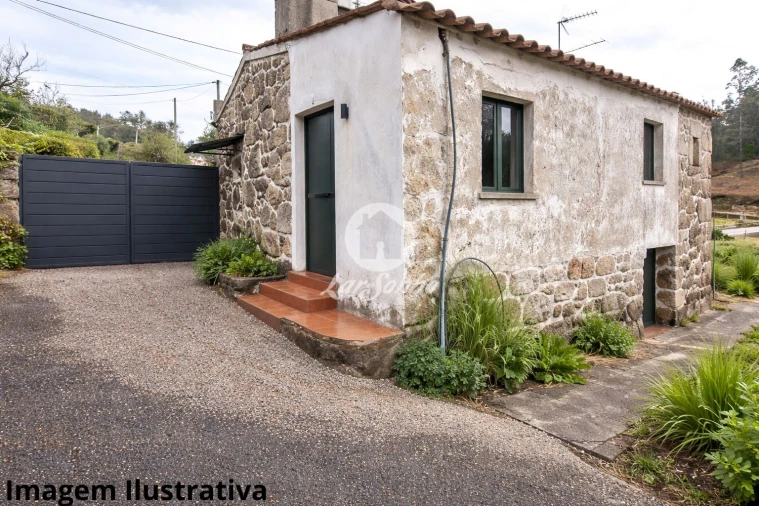 Moradia T2 para Venda em Alvito (São Pedro e São Martinho) e Couto Foto 25