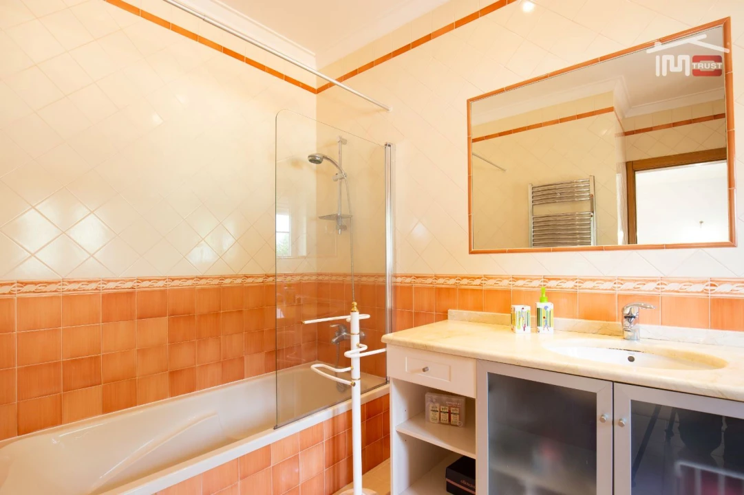 Moradia T5 para Venda em Seiça Foto 25