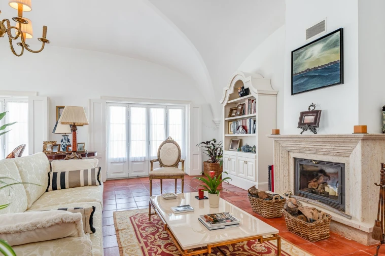 Moradia T4 para Venda em Bucelas Foto 8