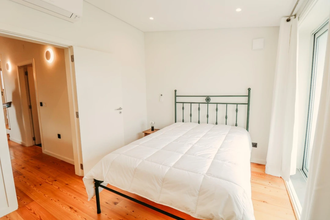 Moradia T4 para Venda em Vale (São Cosme), Telhado e Portela Foto 12