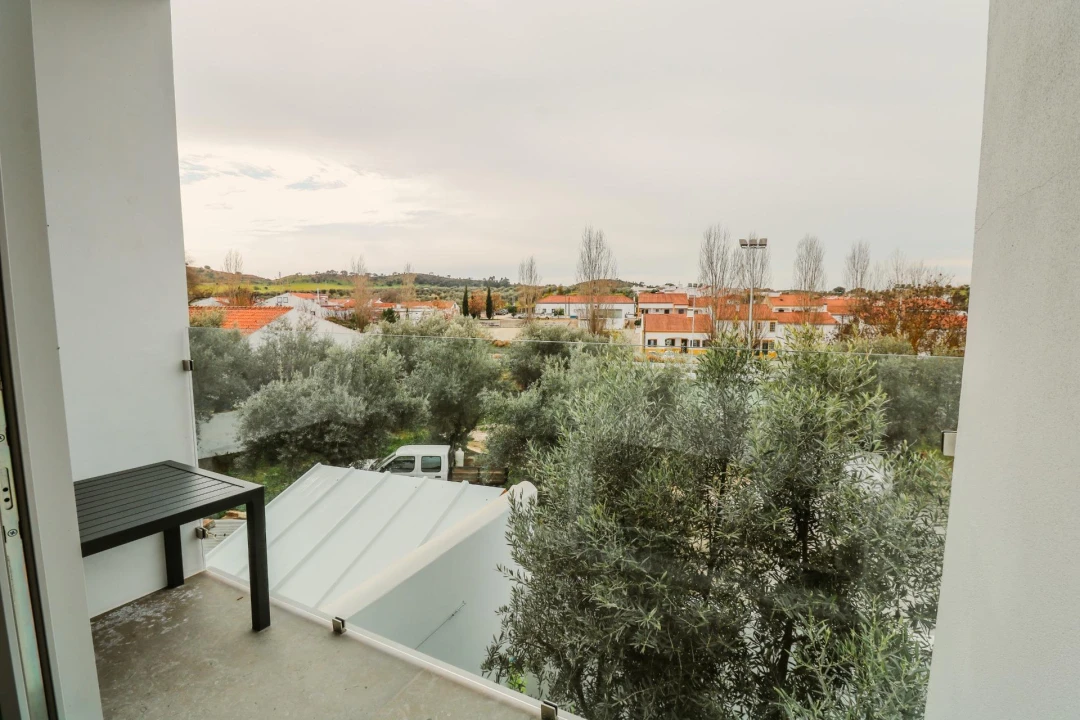 Moradia T4 para Venda em Vale (São Cosme), Telhado e Portela Foto 14