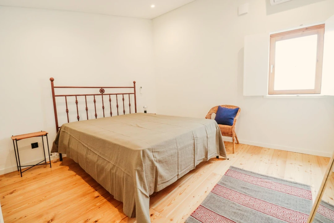 Moradia T4 para Venda em Vale (São Cosme), Telhado e Portela Foto 16