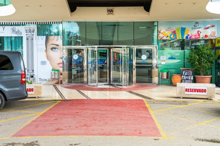 Negócio para Venda em Albufeira e Olhos de Água Foto 42