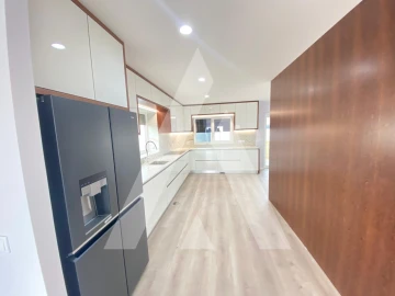 Moradia T4 para Venda em Aradas