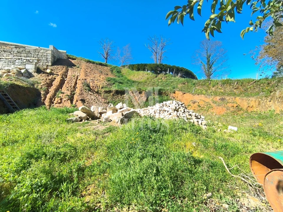 Terreno para Venda em Venade e Azevedo Foto 4