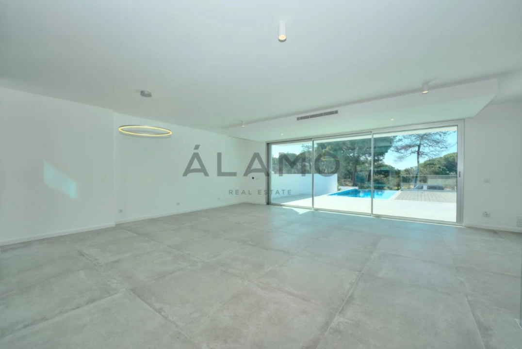 Moradia T3 para Venda em Almancil Foto 39
