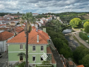 Moradia T8 para Venda em Sertã