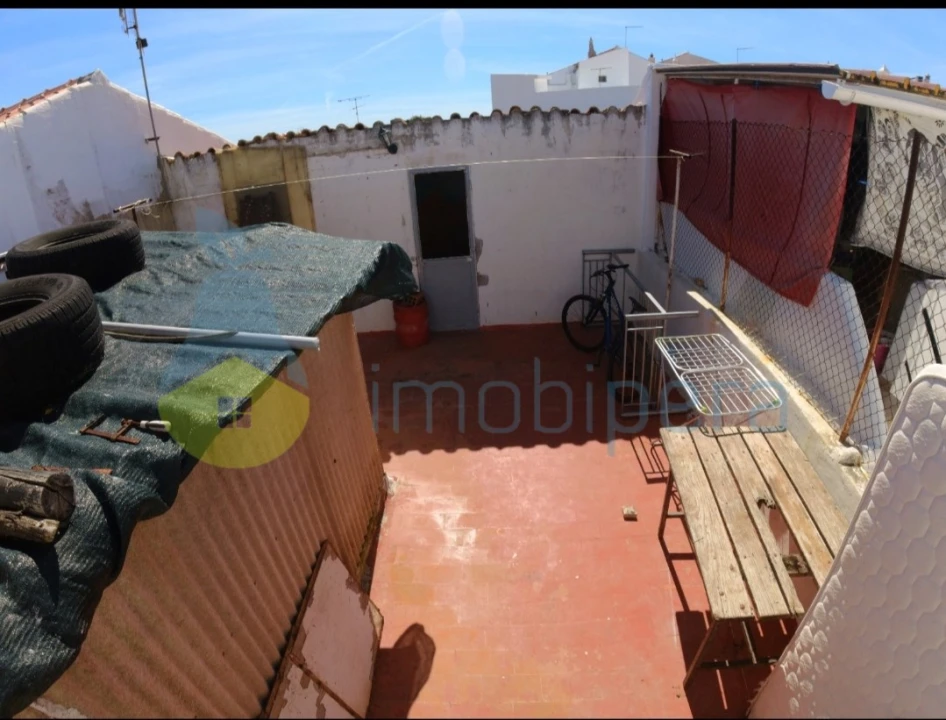 Moradia T2 para Venda em Silves Foto 9