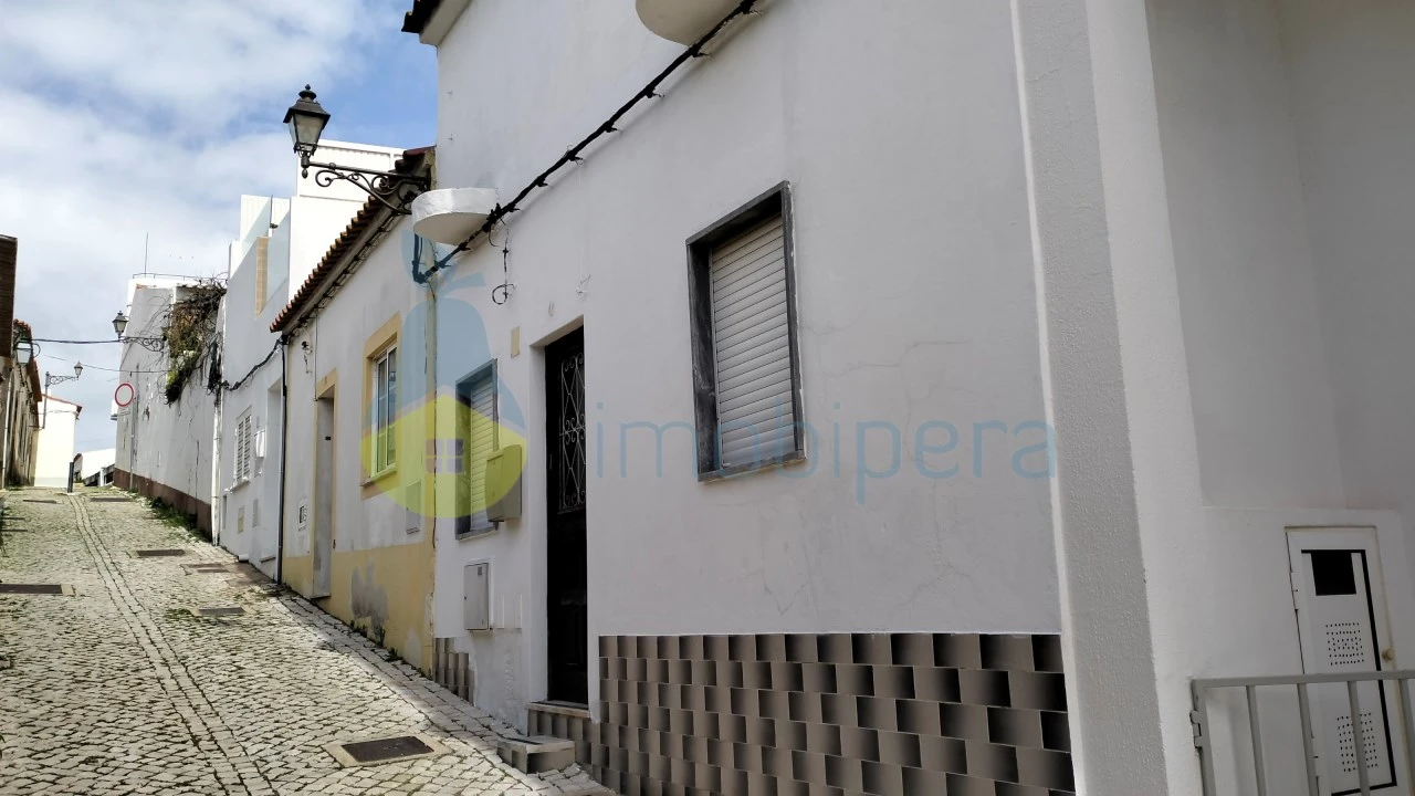 Moradia T2 para Venda em Silves Foto 11