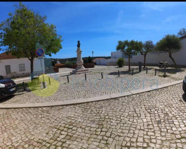 Moradia T2 para Venda em Silves Foto 5