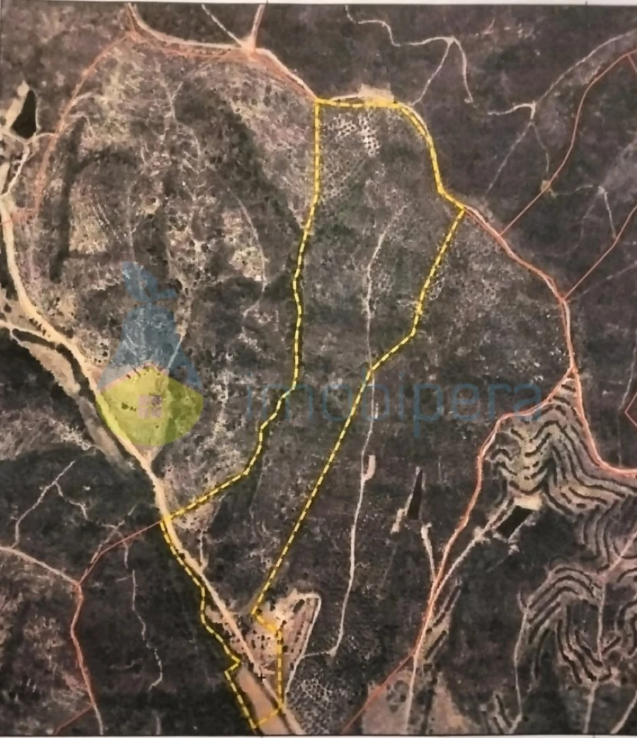 Quinta T3 para Venda em São Marcos da Serra Foto 18