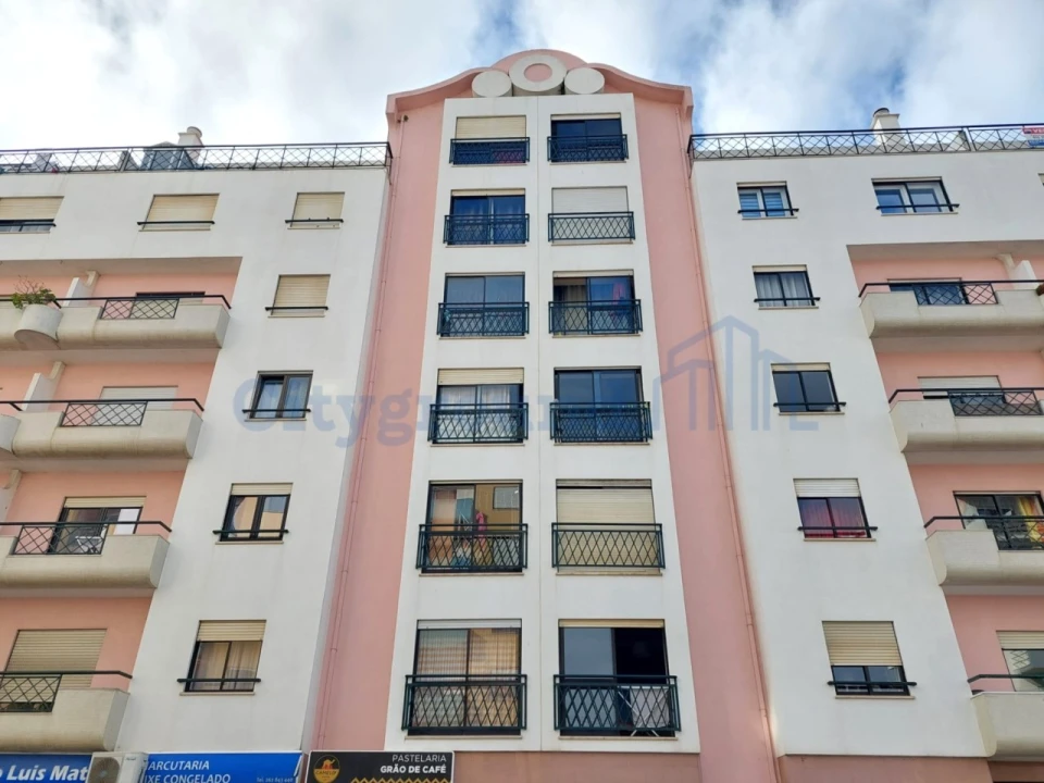 Garagem para Venda em Caldas da Rainha - Santo Onofre e Serra do Bouro Foto 12