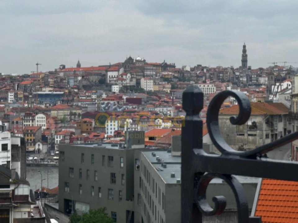 Moradia T2 para Venda em Santa Marinha e São Pedro da Afurada Foto 15