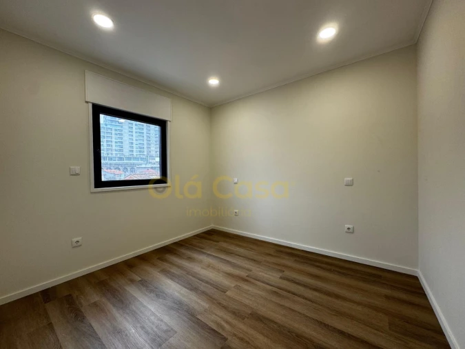 Moradia T2 para Venda em Santa Marinha e São Pedro da Afurada Foto 7