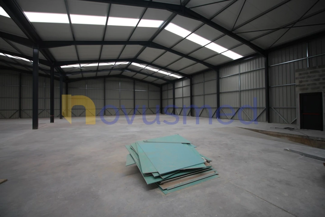 Armazém para Arrendamento em Algoz e Tunes Foto 14