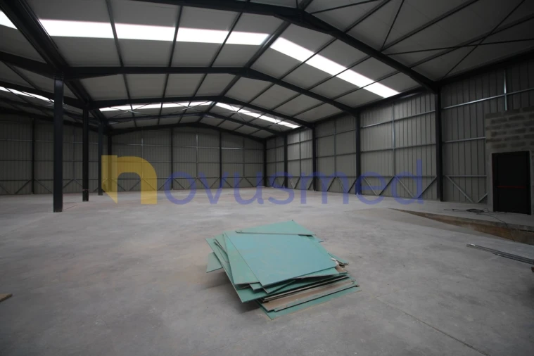 Armazém para Arrendamento em Algoz e Tunes Foto 14