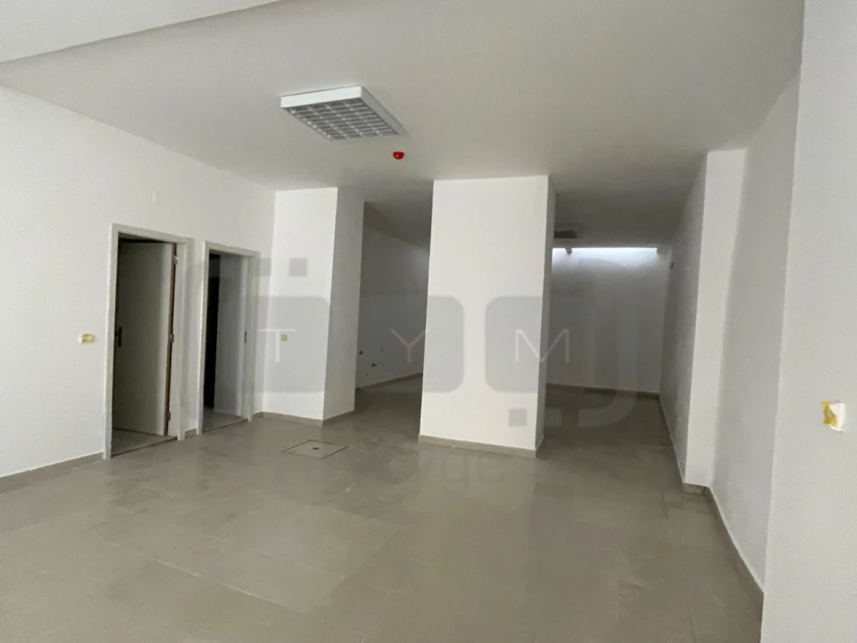 Armazém para Arrendamento em São João Baptista e Santa Maria dos Olivais Foto 1