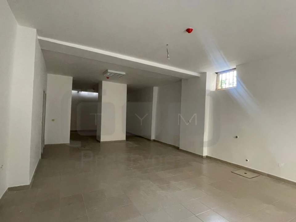 Armazém para Arrendamento em São João Baptista e Santa Maria dos Olivais Foto 5