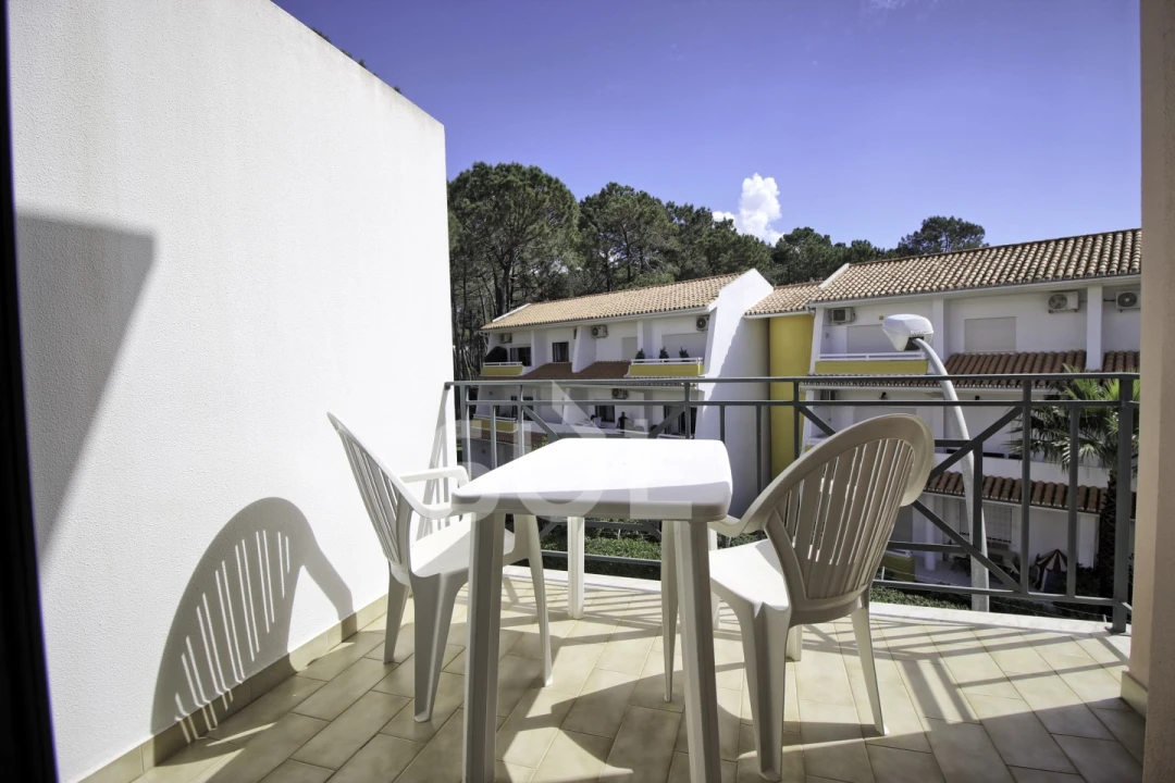 Apartamento T1 para Venda em Quarteira Foto 10