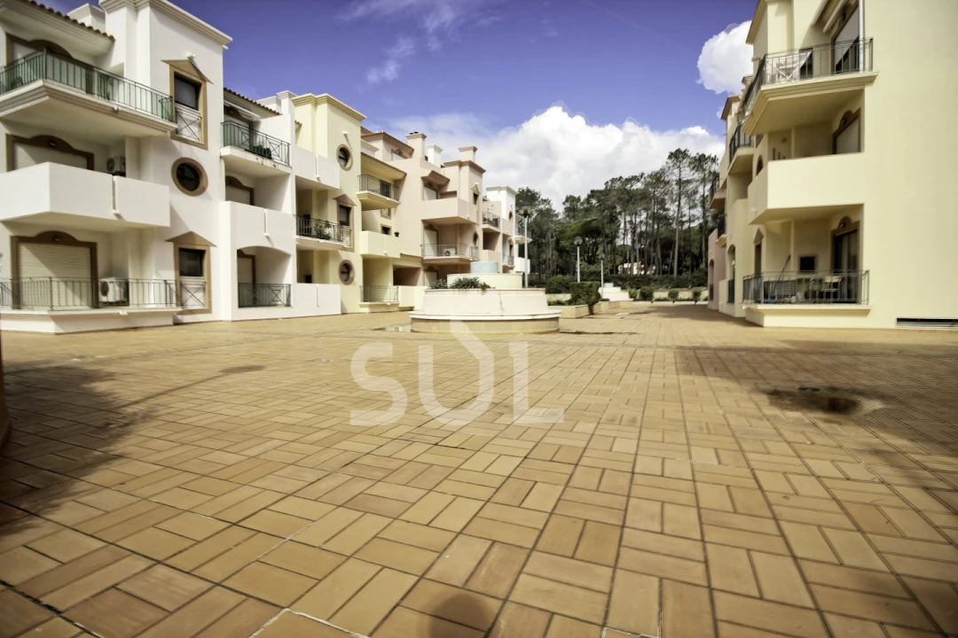 Apartamento T1 para Venda em Quarteira Foto 23