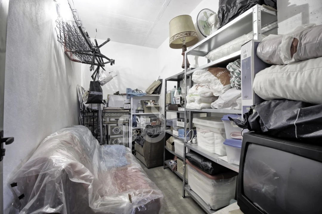 Apartamento T1 para Venda em Quarteira Foto 31