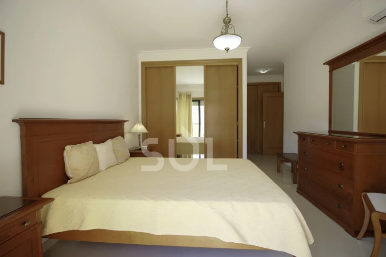 Apartamento T1 para Venda em Quarteira Foto 13