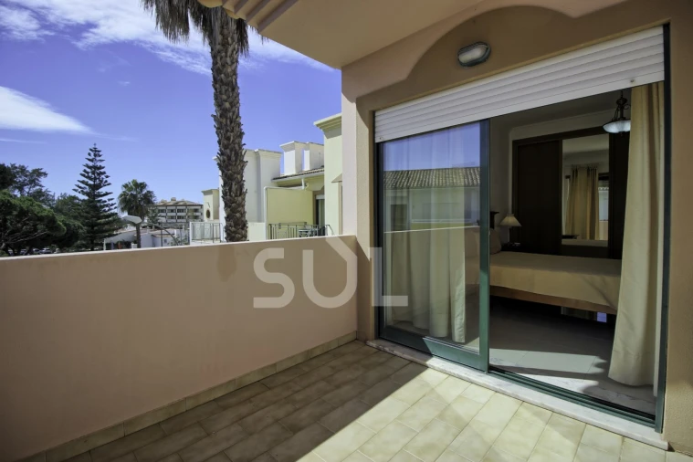 Apartamento T1 para Venda em Quarteira Foto 19