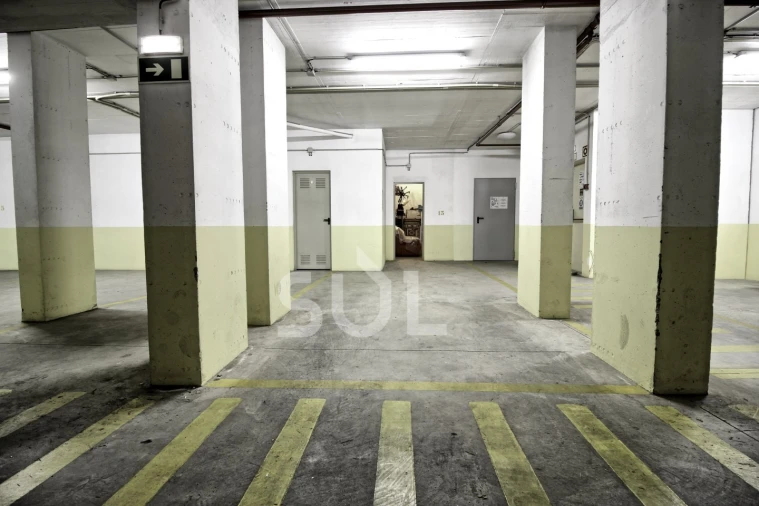 Apartamento T1 para Venda em Quarteira Foto 30