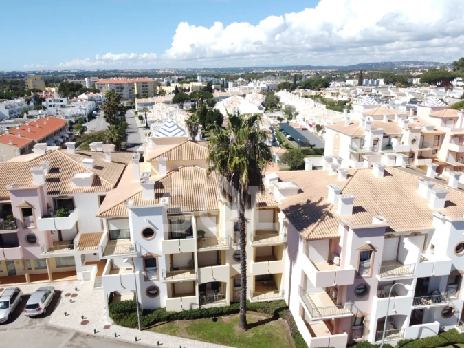 Apartamento T1 para Venda em Quarteira Foto 33